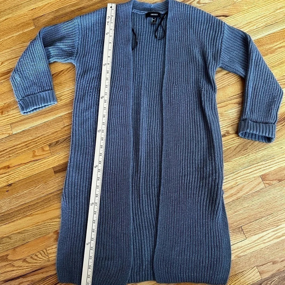 Forever21 simple cardigan - Picture 1 of 5